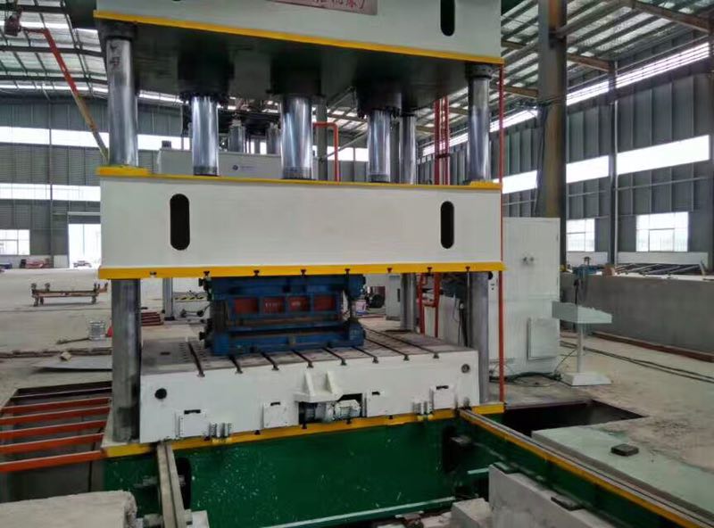 復(fù)合材料液壓機模具